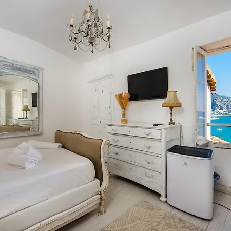16-vieux Chateau Menton